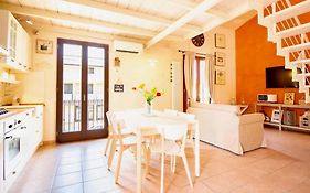 Sweet Home Tuscany
